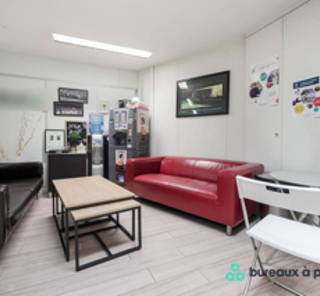 Bureau privé 15 m² 2 postes Coworking Rue Jean-Baptiste Pigalle Paris 75009 - photo 5